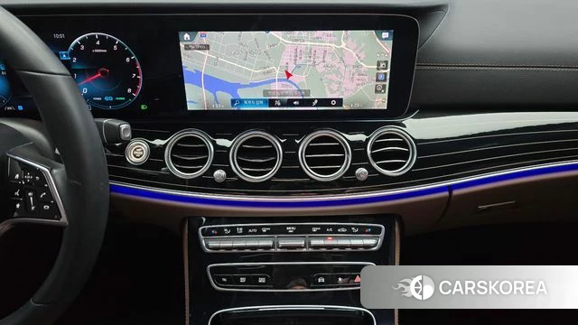 Mercedes-Benz E-Class W213 2021 Серый из Кореи, фото 3