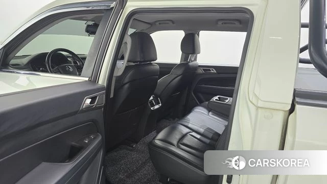 Ssangyong Rexton Sports 2018 Белый из Кореи, фото 3