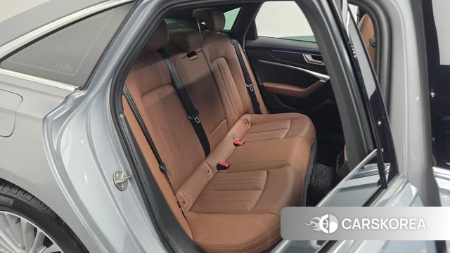 Audi A6 (C8) 2020 Серебряный из Кореи, фото 3