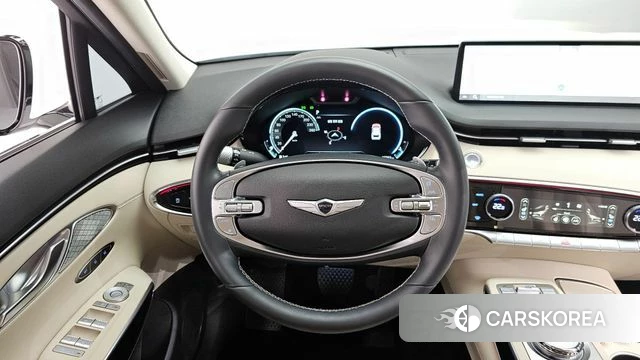 Genesis GV70 2023 Белый из Кореи, фото 3