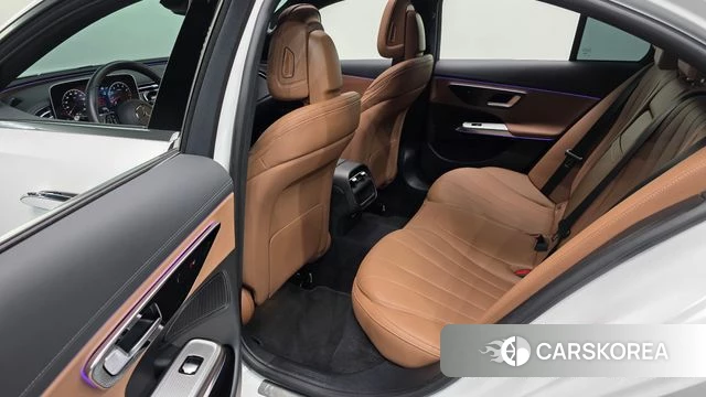 Mercedes-Benz E-Class W214 2025 Белый из Кореи, фото 3