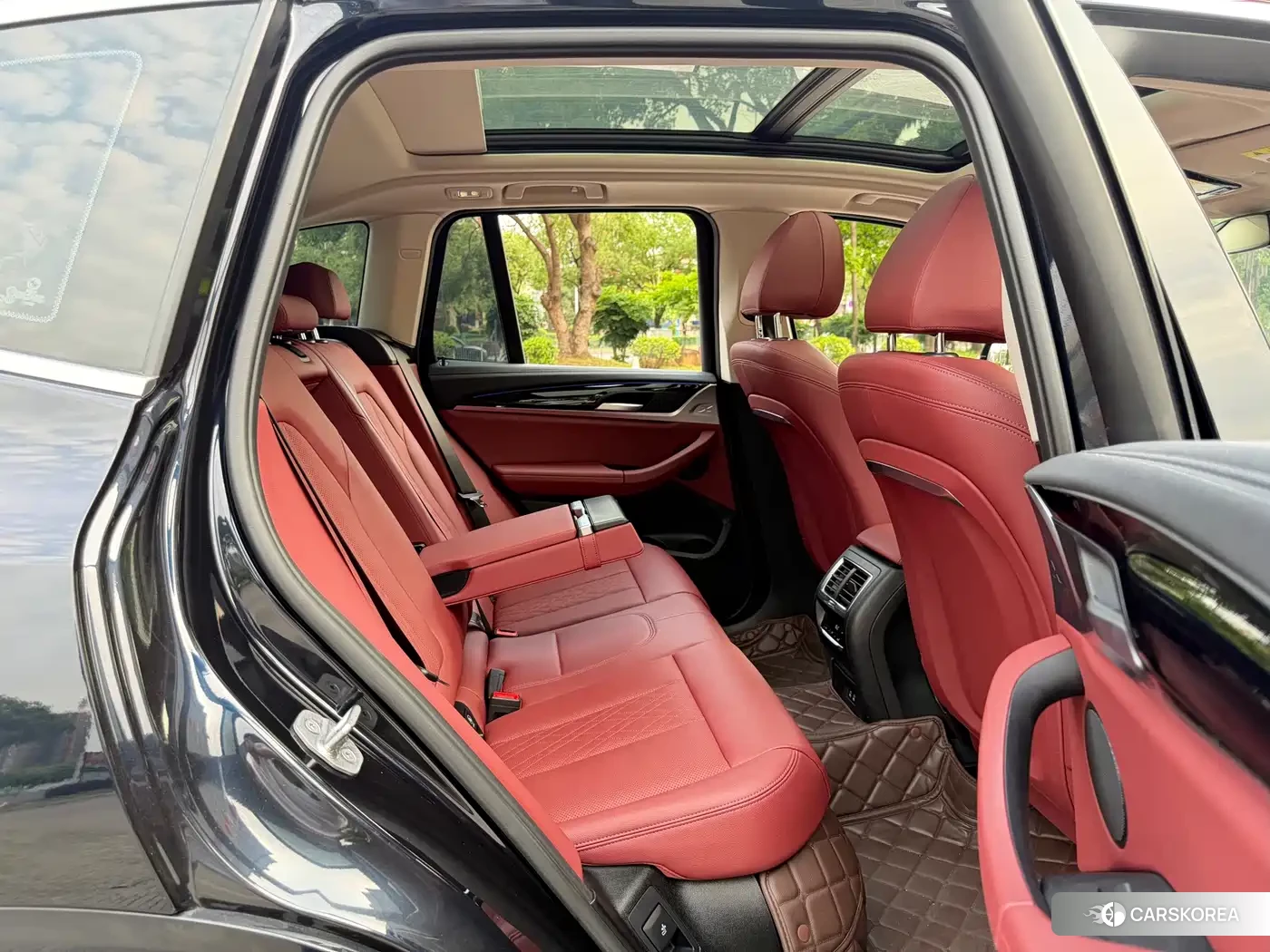 BMW X3 2022 Черный из Китая, фото 3