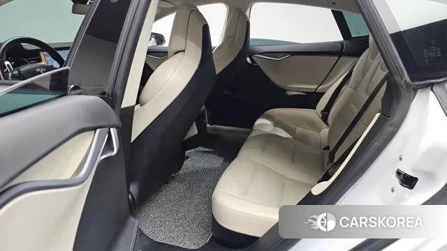 Tesla Model S 2019 Белый из Кореи, фото 3