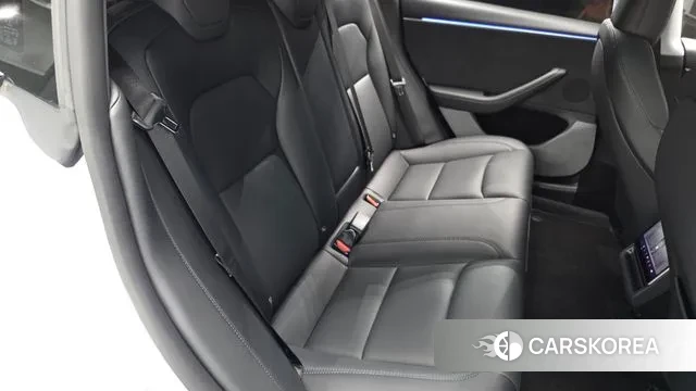 Tesla Model 3 2025 Белый из Кореи, фото 3