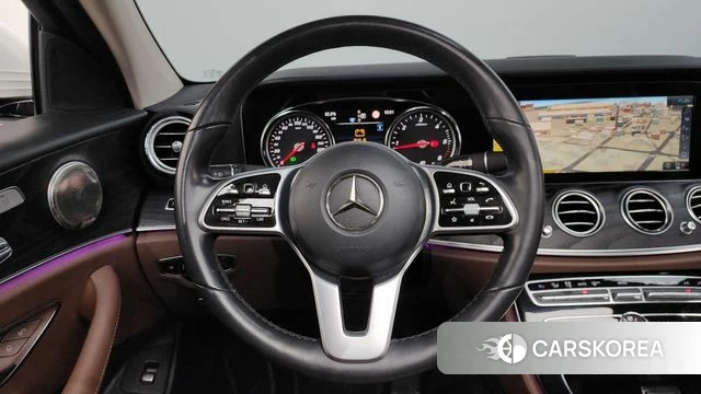 Mercedes-Benz E-Class W213 2020 Белый из Кореи, фото 3