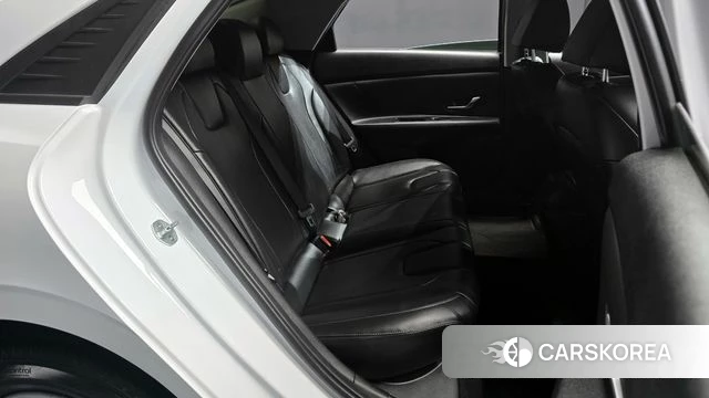 Hyundai Avante (CN7) 2021 Белый из Кореи, фото 3