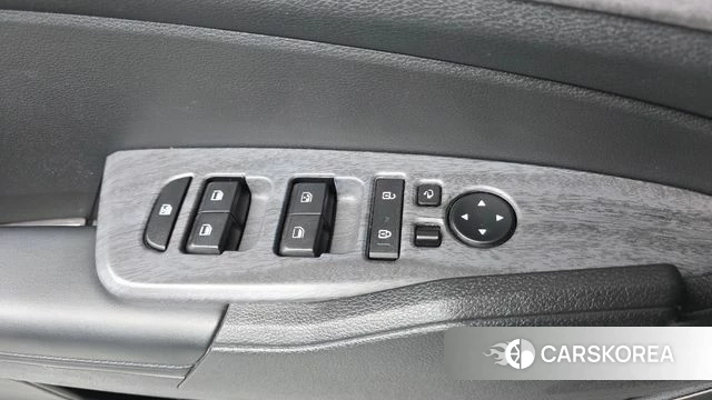 Kia Sportage 5th Generation 2022 Белый из Кореи, фото 3