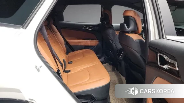 Kia Sportage 5th Generation Hybrid 2022 Белый из Кореи, фото 3