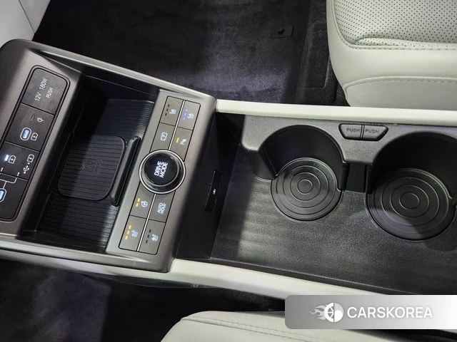 Hyundai Kona (SX2) 2025 Серый из Кореи, фото 3