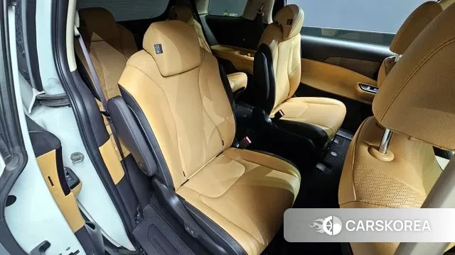 Kia Carnival 4th generation 2022 Белый из Кореи, фото 3