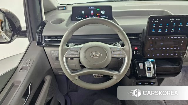 Hyundai Staria 2024 Белый из Кореи, фото 3