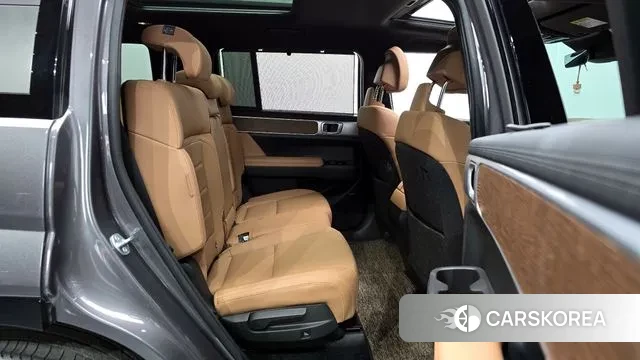 Hyundai Santa Fe (MX5) 2023 Серый из Кореи, фото 3