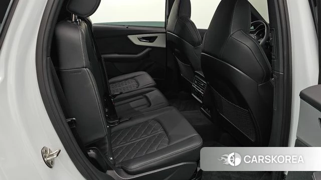 Audi Q7 (4M) 2025 Белый из Кореи, фото 3