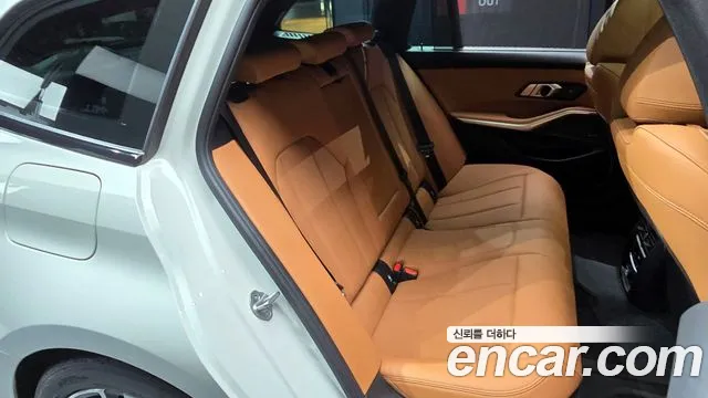 BMW 3 Series (G20) 2023 Белый из Кореи, фото 3