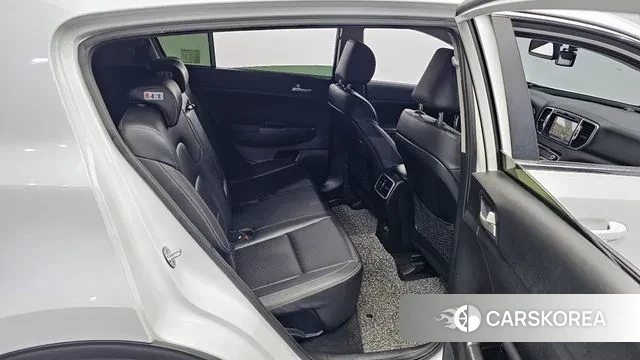 Kia Sportage 4th Generation 2018 Белый из Кореи, фото 3