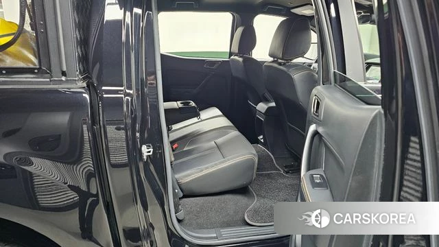 Ford Ranger 3rd Generation 2022 Черный из Кореи, фото 3