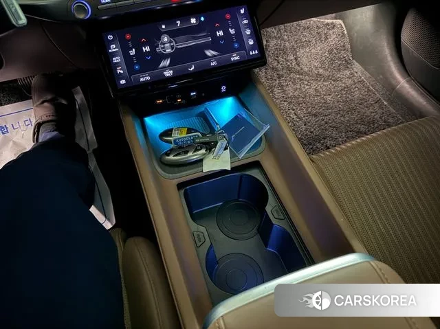 Hyundai Grandeur Hybrid (GN7) 2023 Белый из Кореи, фото 3