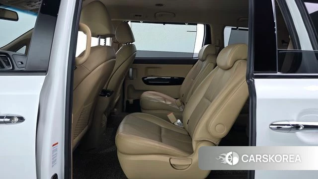 Kia The New Carnival 2019 Белый из Кореи, фото 3