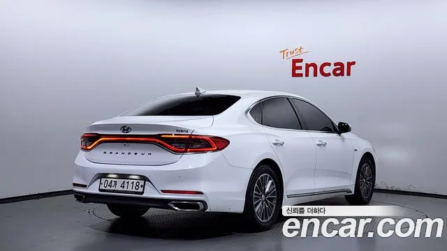 Hyundai Grandeur IG Hybrid 2019 Белый из Кореи, фото 3