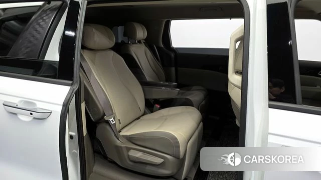 Kia The New Carnival 4th Generation 2025 Белый из Кореи, фото 3