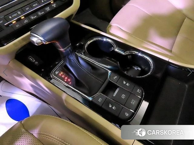 Kia The New Carnival 2018 Белый из Кореи, фото 3