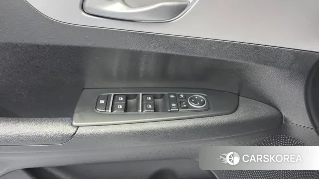 Kia The New K3 2nd generation 2021 Белый из Кореи, фото 3