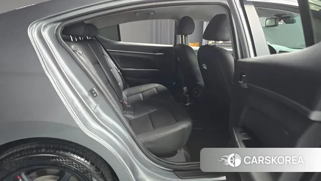 Hyundai Avante AD 2018 Серый из Кореи, фото 3