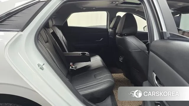 Hyundai Avante (CN7) 2023 Белый из Кореи, фото 3