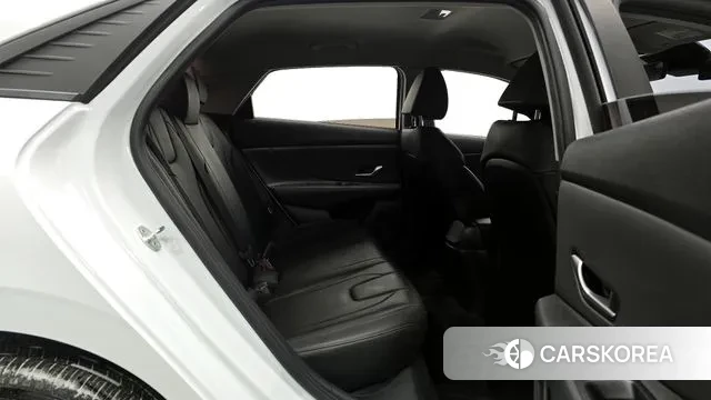 Hyundai Avante (CN7) 2022 Белый из Кореи, фото 3