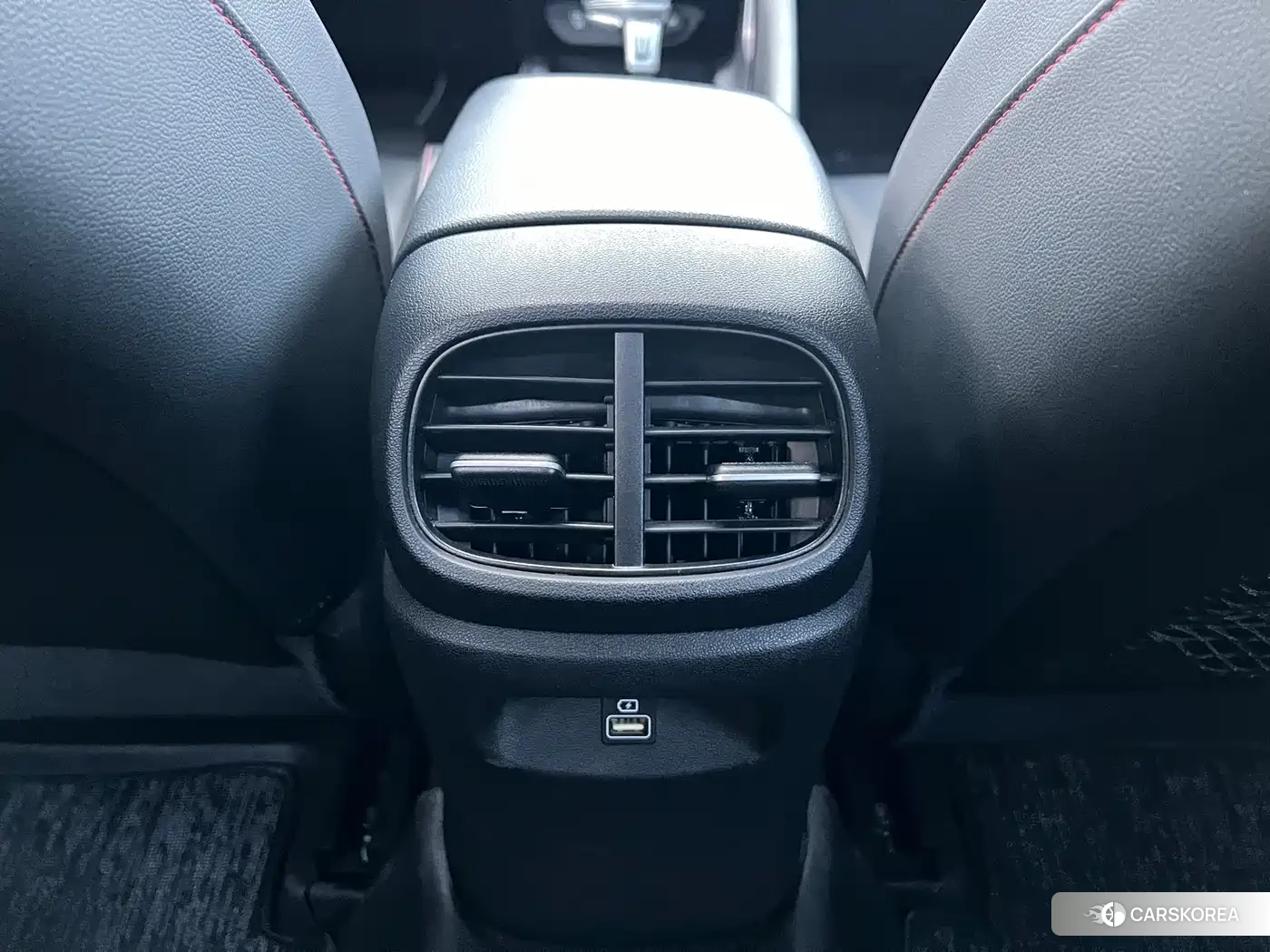 Hyundai Elantra 2022 Белый из Китая, фото 3