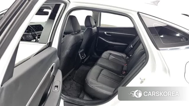 Hyundai Sonata (DN8) 2022 Белый из Кореи, фото 3