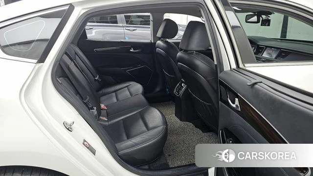 Kia Come New K7 2018 Белый из Кореи, фото 3