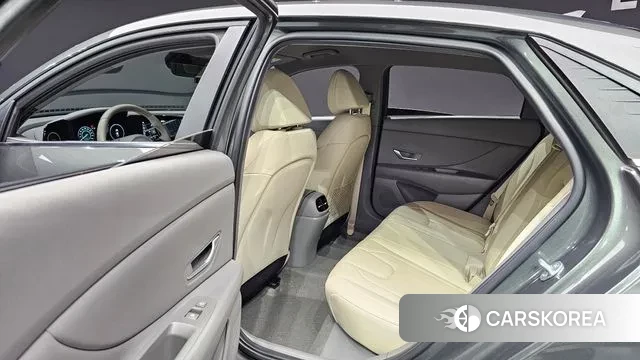 Hyundai Avante (CN7) 2022 Серый из Кореи, фото 3