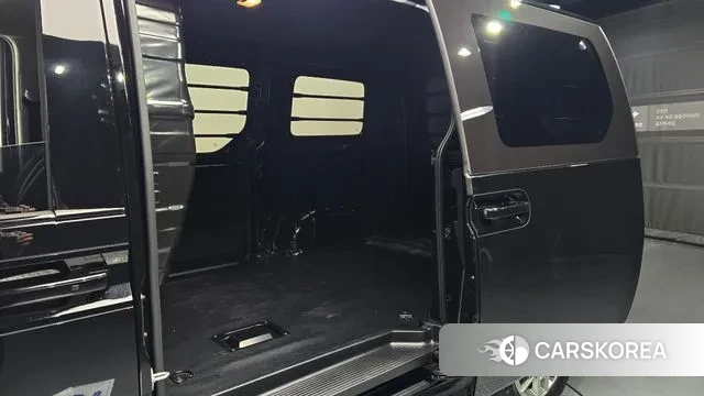 Hyundai Staria 2024 Черный из Кореи, фото 3