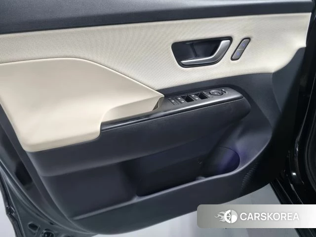 Hyundai Kona (SX2) 2023 Черный из Кореи, фото 3