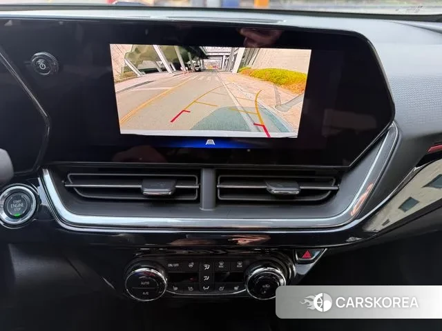 Chevrolet (GM Daewoo) Trax Crossover 2023 Белый из Кореи, фото 3