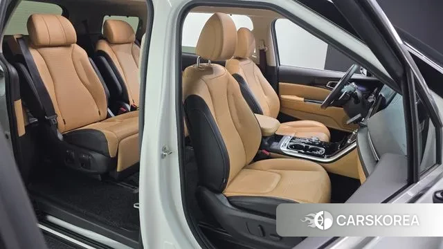 Kia Carnival 4th generation 2022 Белый из Кореи, фото 3