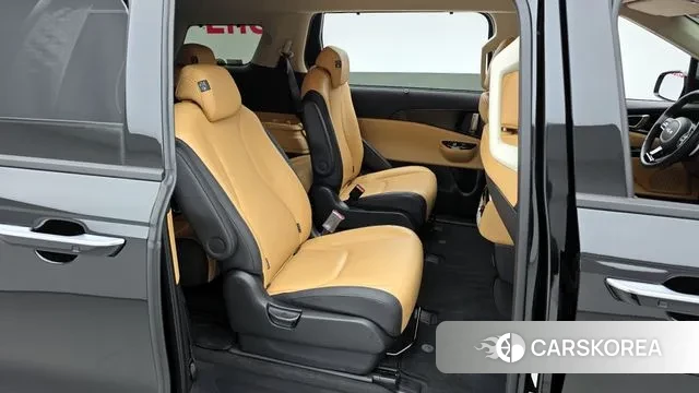 Kia Carnival 4th generation 2023 Черный из Кореи, фото 3