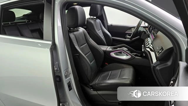 Mercedes-Benz GLE-Class W167 2021 Серебряный из Кореи, фото 3