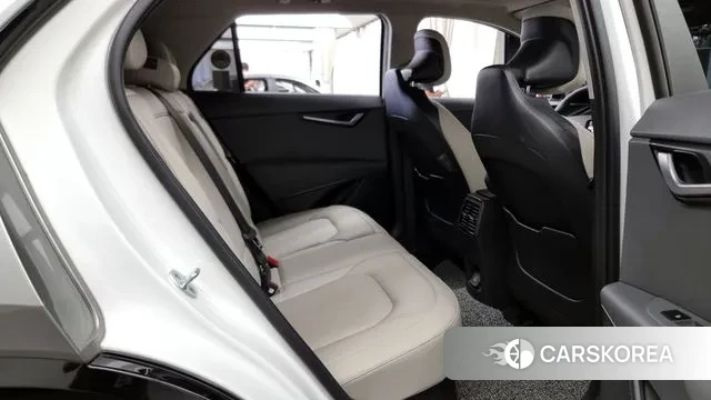 Kia Di Ol Nu Niro 2022 Белый из Кореи, фото 3