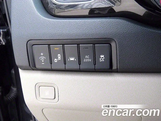 Kia The New Carnival 2018 Черный из Кореи, фото 3