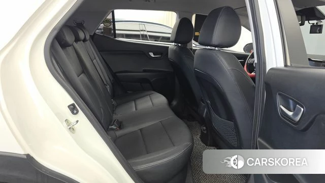 Kia Stonic 2019 Белый из Кореи, фото 3