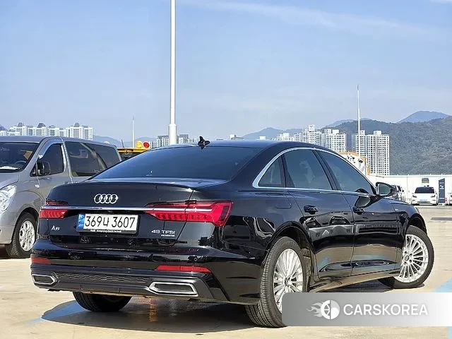 Audi A6 (C8) 2021 Черный из Кореи, фото 3