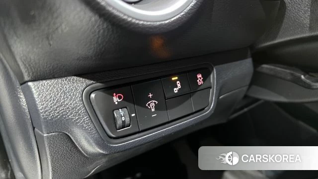 Kia The New K3 2nd generation 2022 Белый из Кореи, фото 3