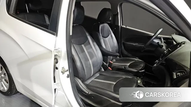 Chevrolet (GM Daewoo) The New Spark 2018 Белый из Кореи, фото 3