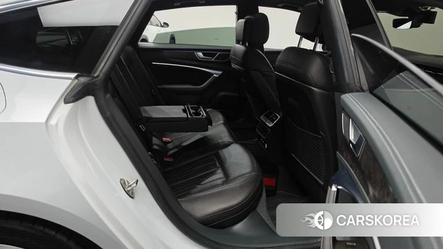 Audi A7 (4K) 2020 Белый из Кореи, фото 3