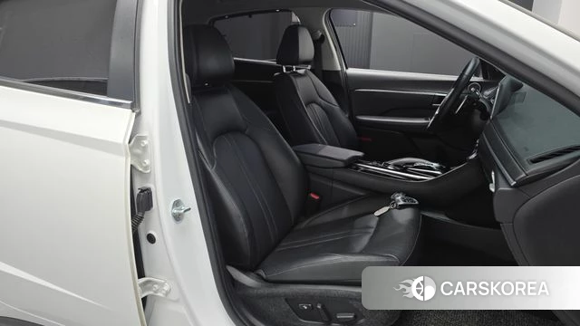 Hyundai Sonata (DN8) 2019 Белый из Кореи, фото 3