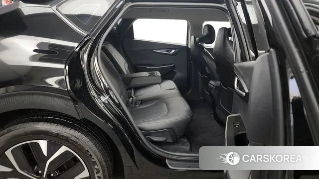 Kia EV6 2021 Черный из Кореи, фото 3