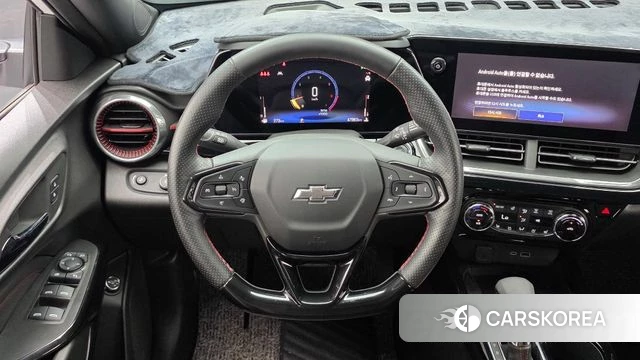 Chevrolet (GM Daewoo) Trax Crossover 2023 Белый из Кореи, фото 3