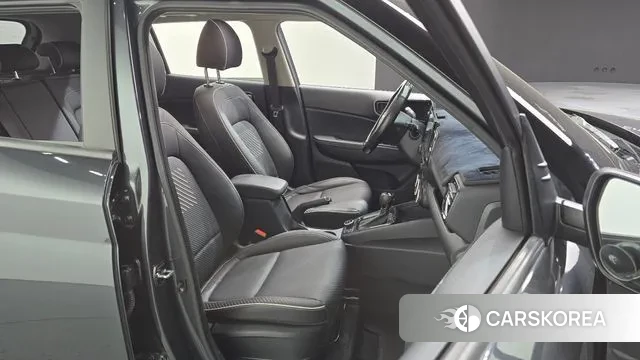 Hyundai Venue 2019 Серый из Кореи, фото 3